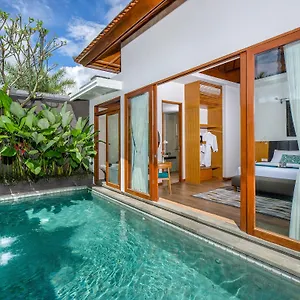 S18 Bali Legian